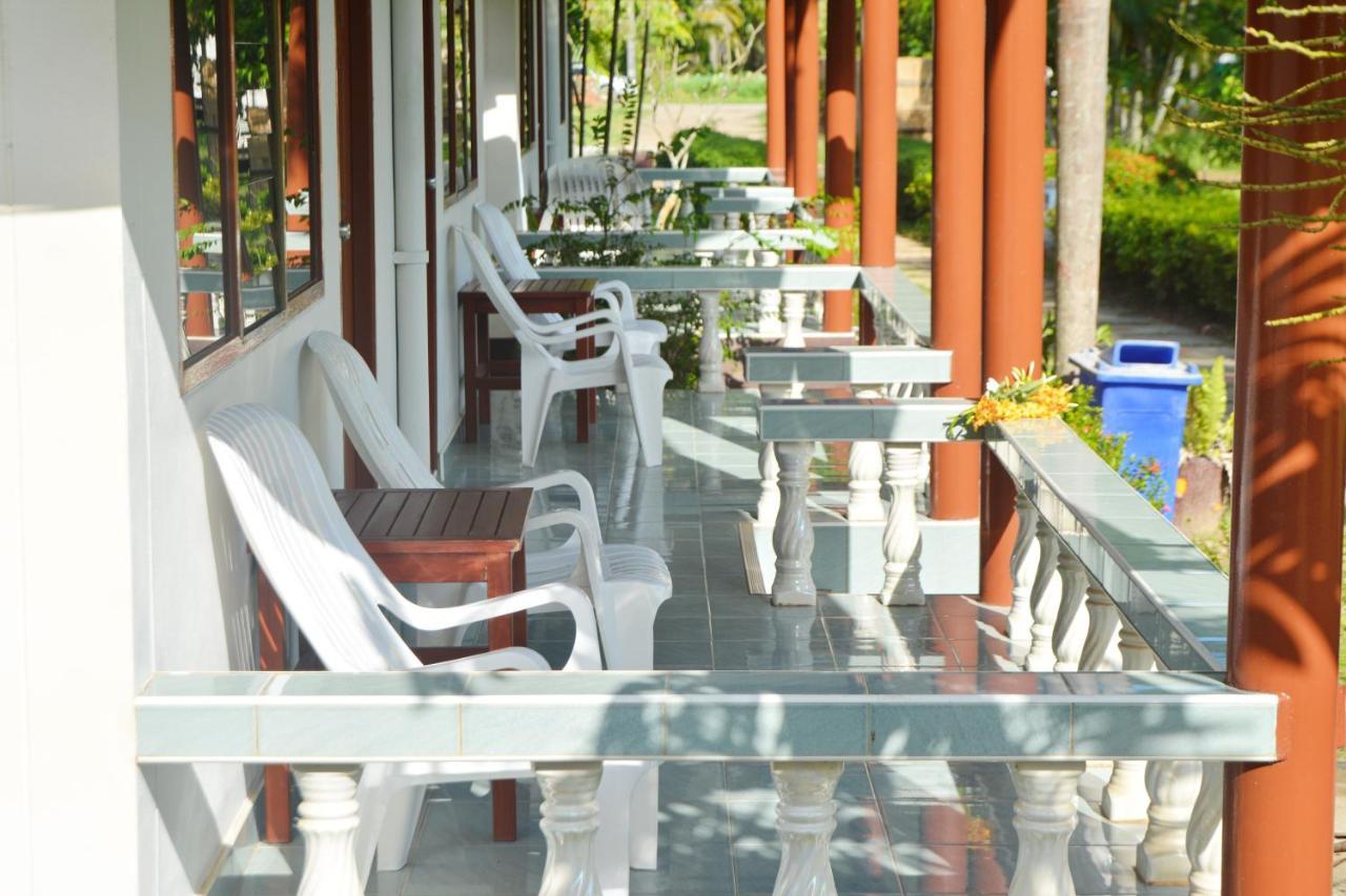 Klongdao Beach Resort Ko Lanta Extérieur photo